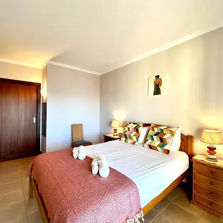 Salgados 3 By Homing Lägenhet *